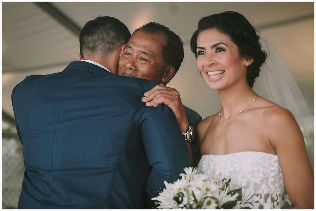 dad hands over bride