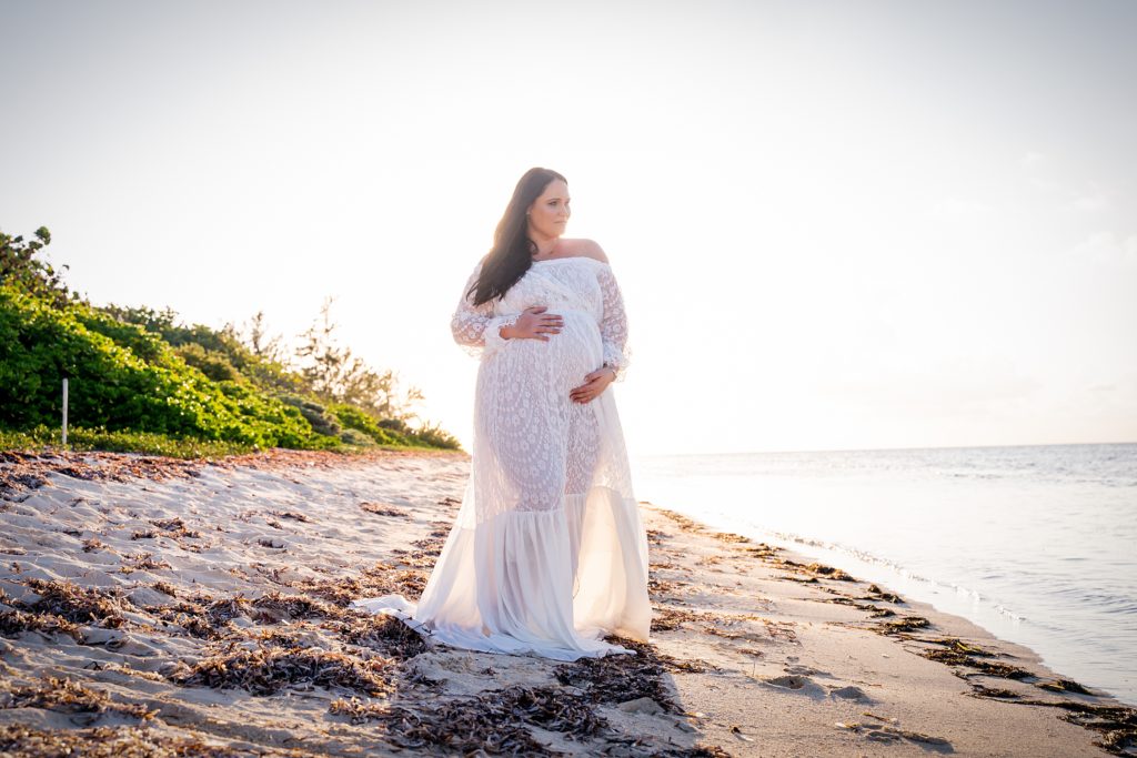 beautiful white maternity dress for beach session